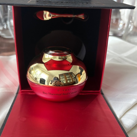 Prestige Bio Thermal Red Caviar Cream - Red and Gold - Picture 2 of 7